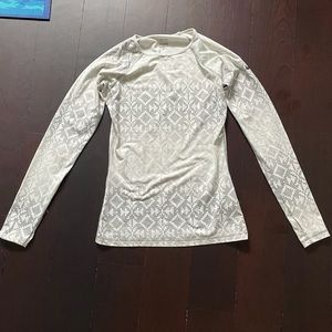 Grey Nike workout too long sleeve